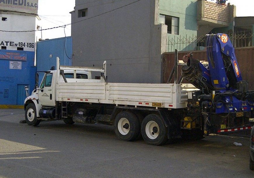 Camion grua International - PM